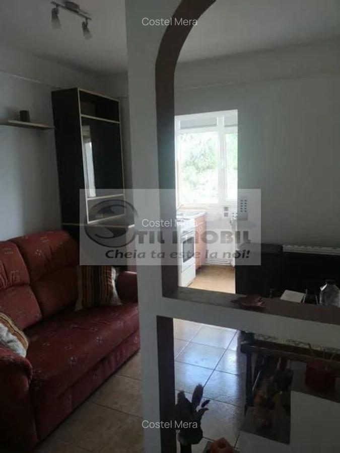 Apartament cu 3 camere semidecomandat, mobilat în Central - 7