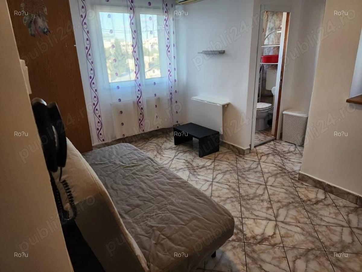 Pia?a Alba Iulia, garsoniera mobilata ?i utilata. - 4