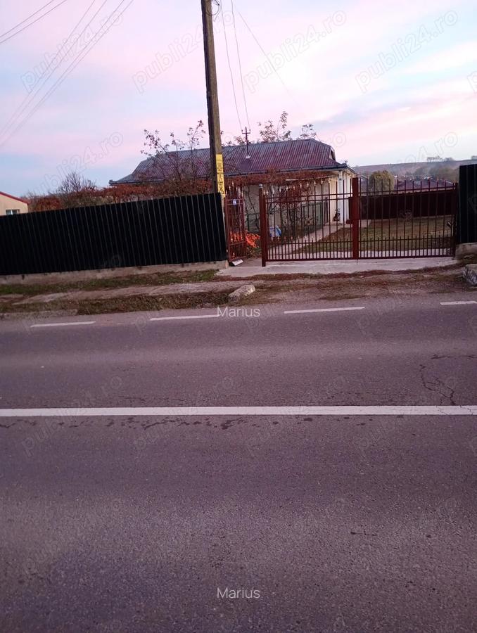 Casa batraneasca de vanzare - 3 Casa batraneasca de vanzare - 3