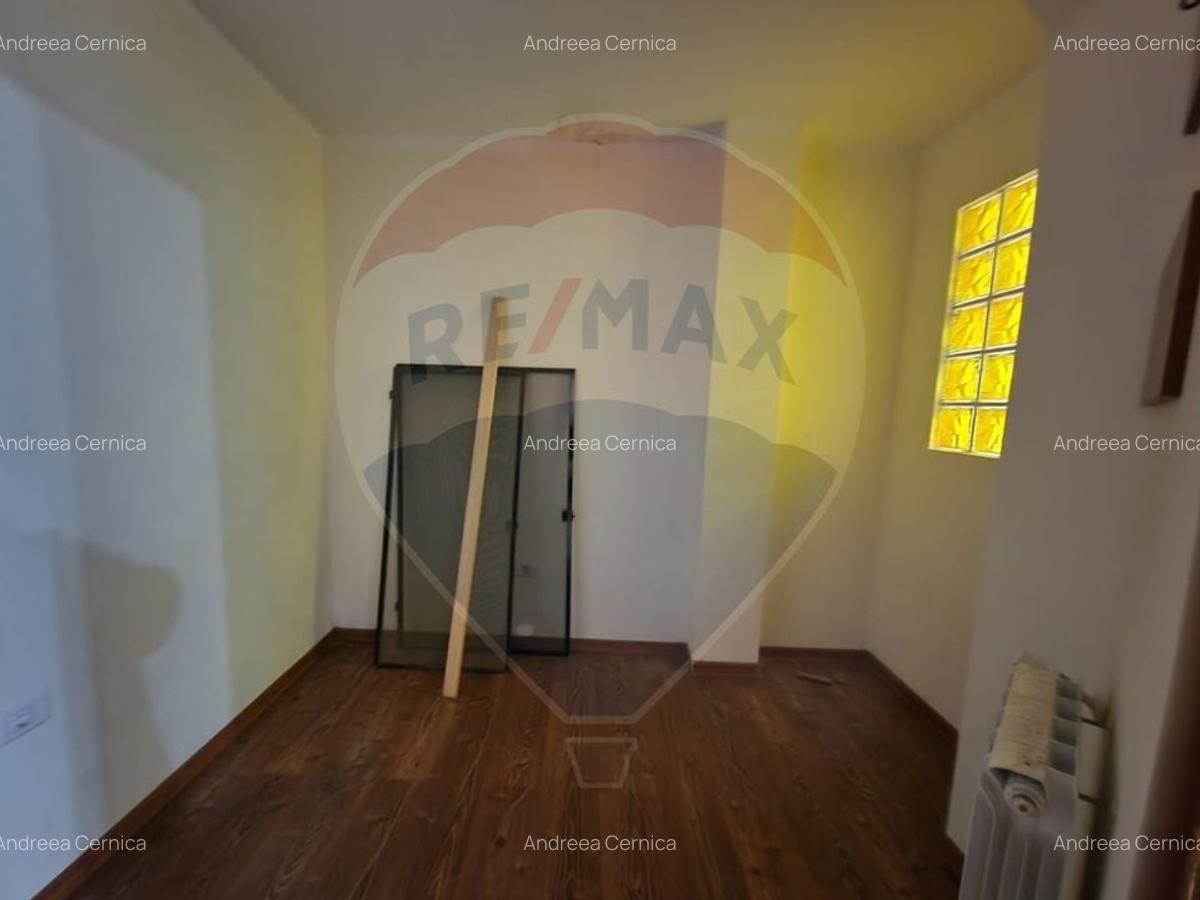 Casa  Vila cu 4 camere de vanzare Kogalniceanu judetul Constanta - 7