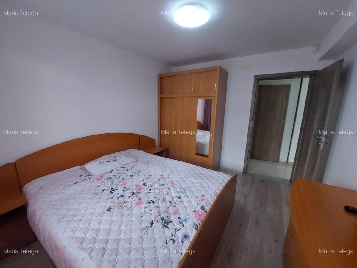 Apartament cu 2 camere semidecomandat în Tractorul - 6