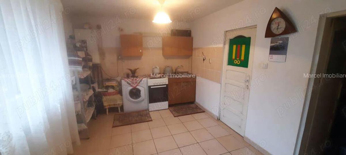 Casa 81 mp,plan parter,teren 300 mp,Toma Cozma,zona Piata Pacurari - 1