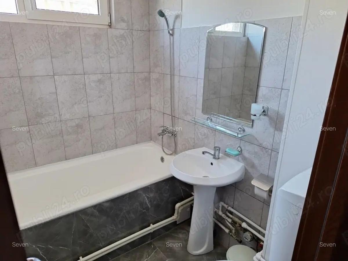 Apartament 2 camere - zona Tomis II - 84.000 euro (Cod E11) - 4