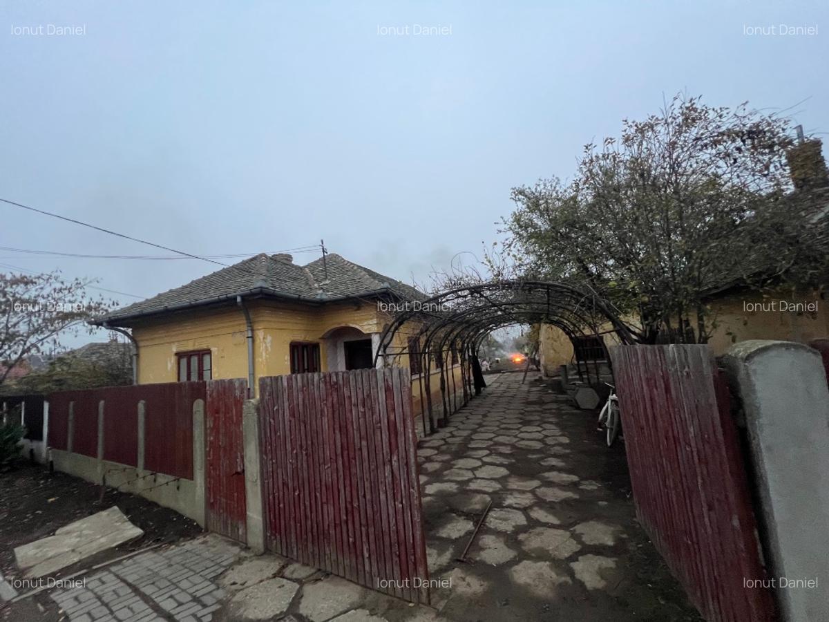 Casă de vânzare Băilești Dolj strada Carpați nr 124 - 2