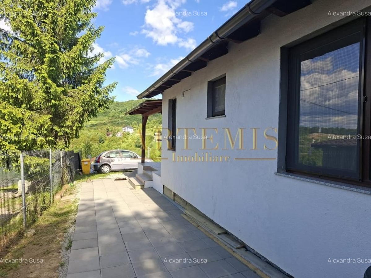 Casa individuala, decomandata, 3 camere, 84 mp, teren 400 mp., zona Valea Jelnei - 10