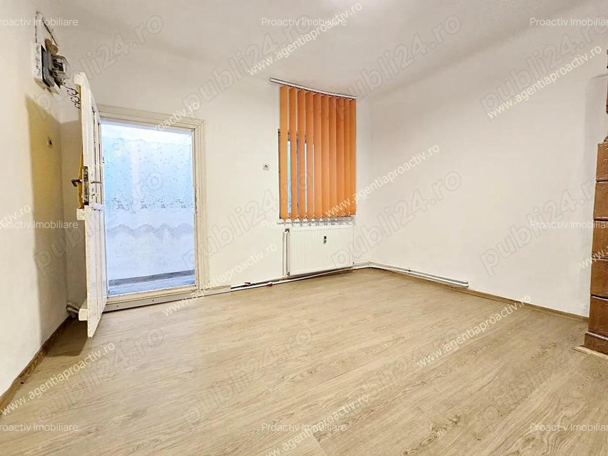 Imobil amplasat pe Bd. George Co?buc, ideal pentru locuin?a sau activita?i comerciale. - 10