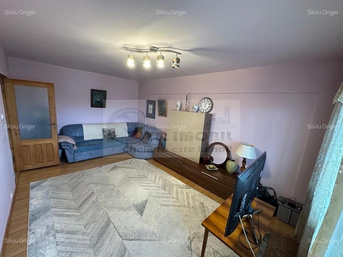 Apartament 97 mp, 4 camere decomandat, CUG-Selgros – 165.000 € - 2