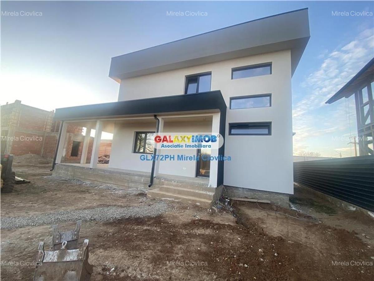 Casă cu 5 camere în Central - 2