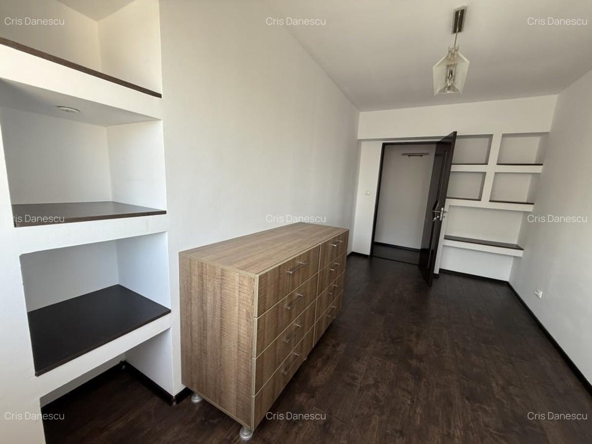 4 cam 100mp Iancului nr 1 loc parcare inclus, proprietar - 6