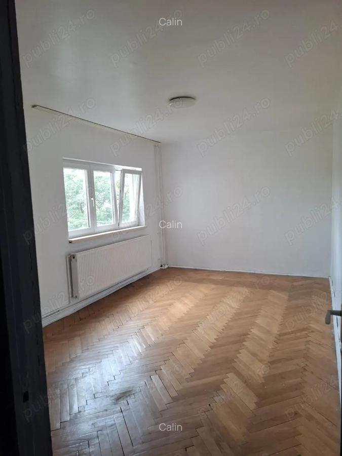 De vanzare apartament zona Lipovei cu boxa - 2