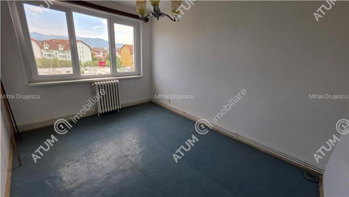 Apartament cu 3 camere decomandate si balcon in zona Rahovei in Sibiu - 14