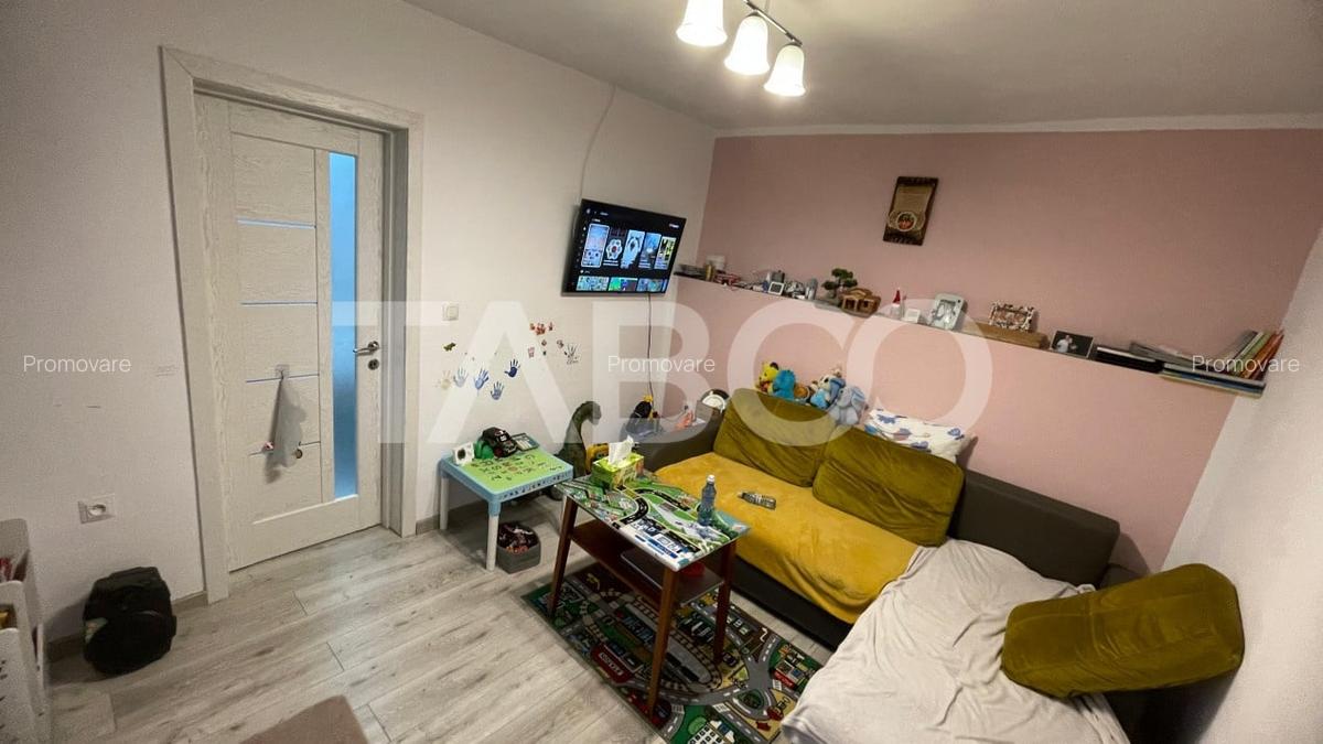 Casa cu curte de vanzare mobilata si  renovata -  mutare imediata - 4