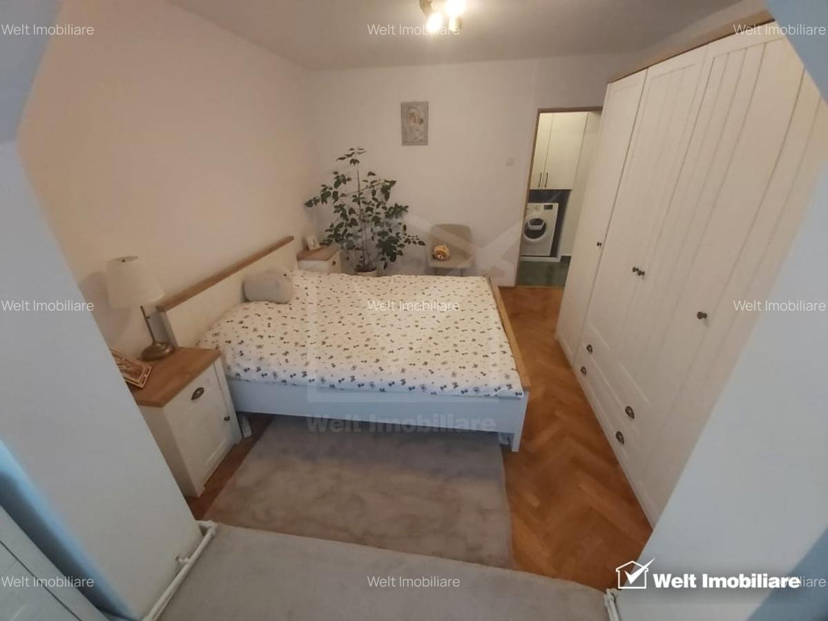 Apartament cu 3 camere, 2 bai, zona Titulescu - 5 Apartament cu 3 camere, 2 bai, zona Titulescu - 5
