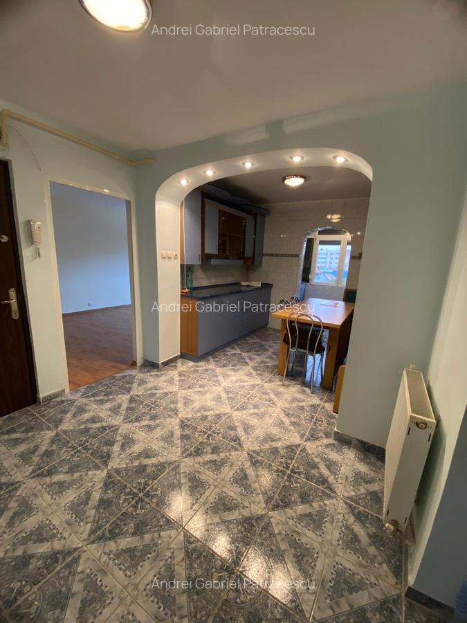 2 decomandate ETAJUL 2, centrala, termopan, izolat,  22 DECEMBRIE - 2 2 decomandate ETAJUL 2, centrala, termopan, izolat,  22 DECEMBRIE - 2