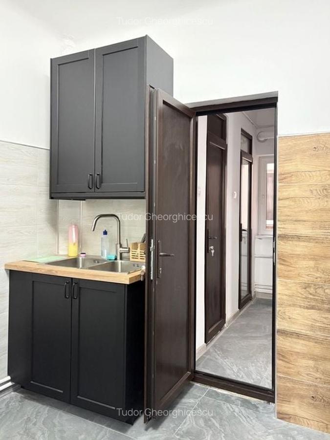 APARTAMENT SPATIOS CU MULTIPLE DEPEDINTE IN VILA APROAPE DE CALEA VICTORIEI - 12