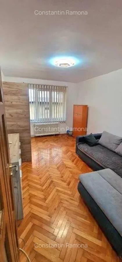 Tudor - Vanzare apartament 2 camere - B-dul. 1 Decembrie 1918 - 2