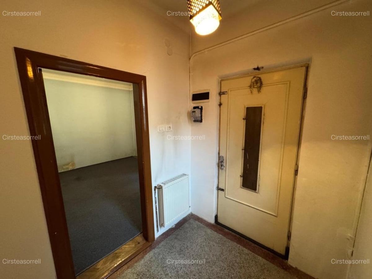 De vanzare AP 3 camere | 121 MP | Garaj | D P | Casin | Domenii - 12