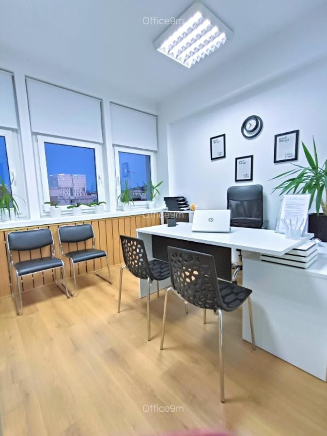 Centrul Civic - birou individual mobilat - consum utilități inclus in preț - 1