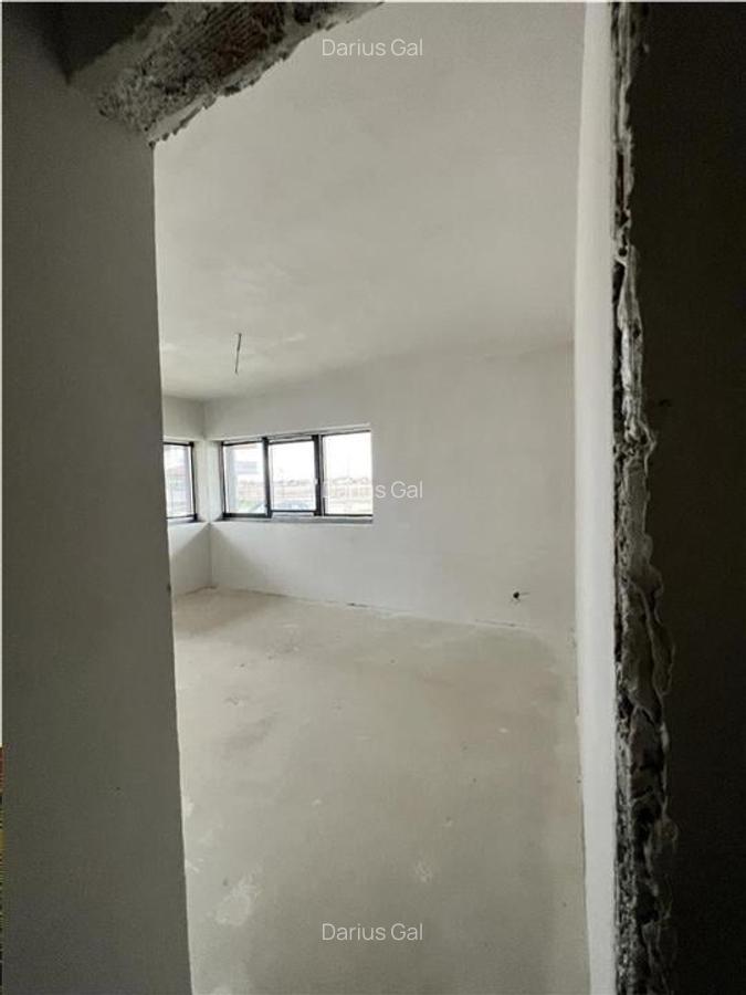 Apartament cu 3 camere decomandat în Sânmartin - 8