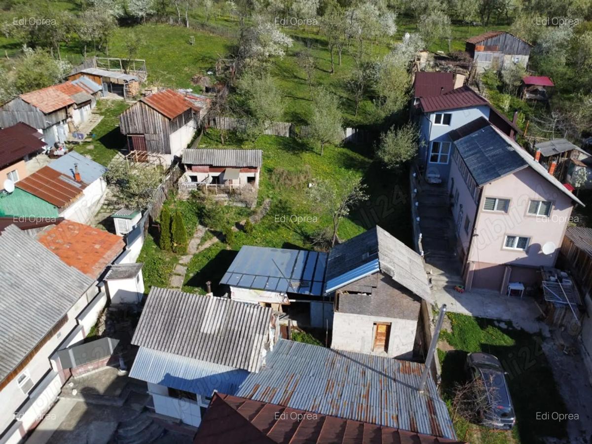Casa cu teren in zona Dambovi?a - 7