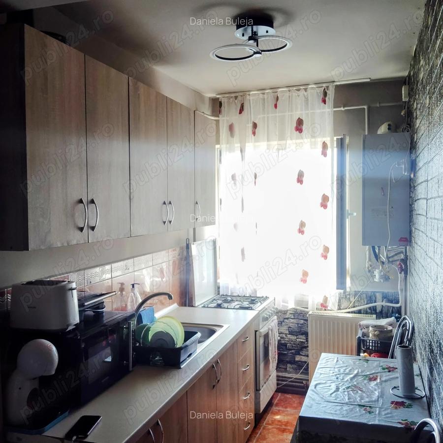 Vand ap 2 camere zona micro 3 - 5