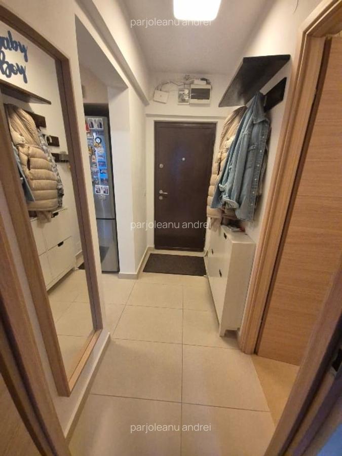 Vând apartament 2 camere - 4