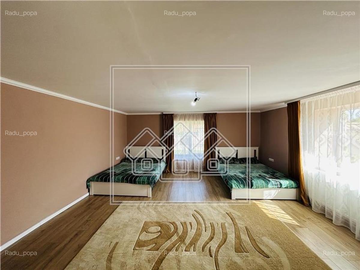 Casa in Sibiu - Vurpar - 2 constructii in curte - Gradina mare - 7
