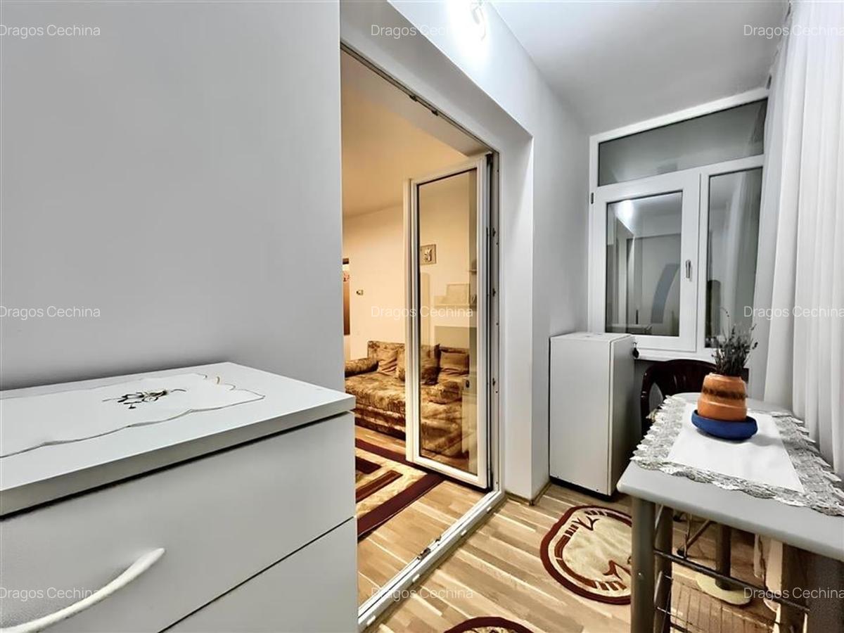 Apartament cu 2 Camere si Parcare in Astra - 2