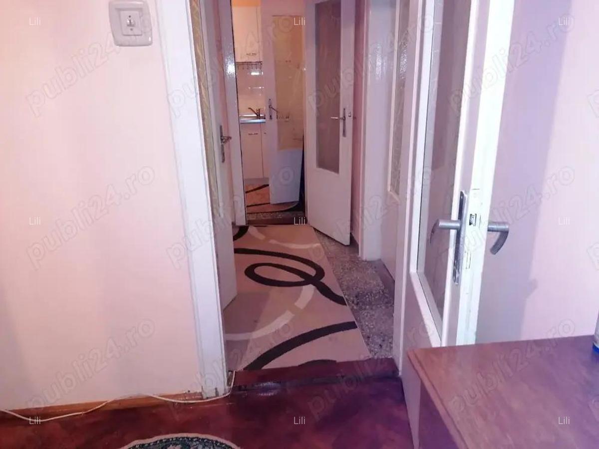 De inchiriat apartament 2 camere, zona Cetatii - 7