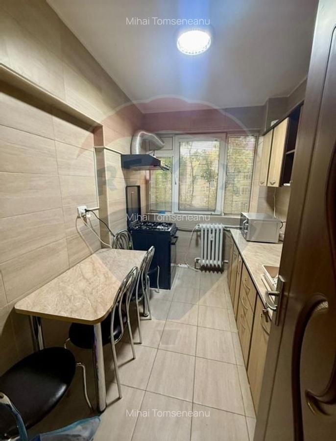 Apartament cu 3 camere decomandat, mobilat în Pajura - 5