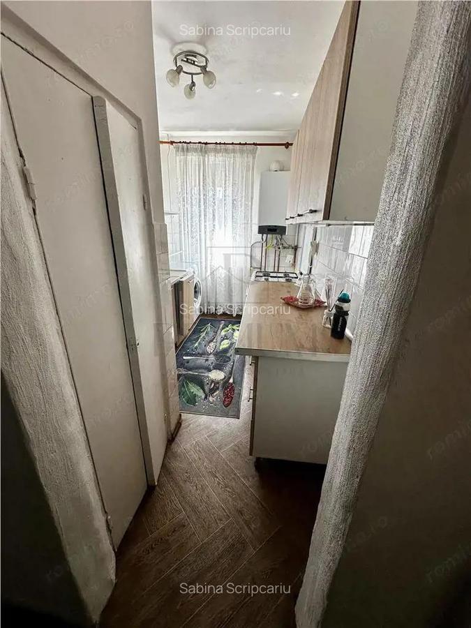 SPITALUL JUDETEAN - 3 Camere - ETAJ 3 - Renovat - Centrala - Clima - 6
