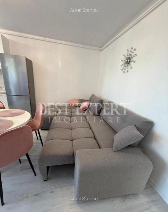 3 Camere cu Parcare inclusa -Prima Chirie/Disponibilitate i - 3