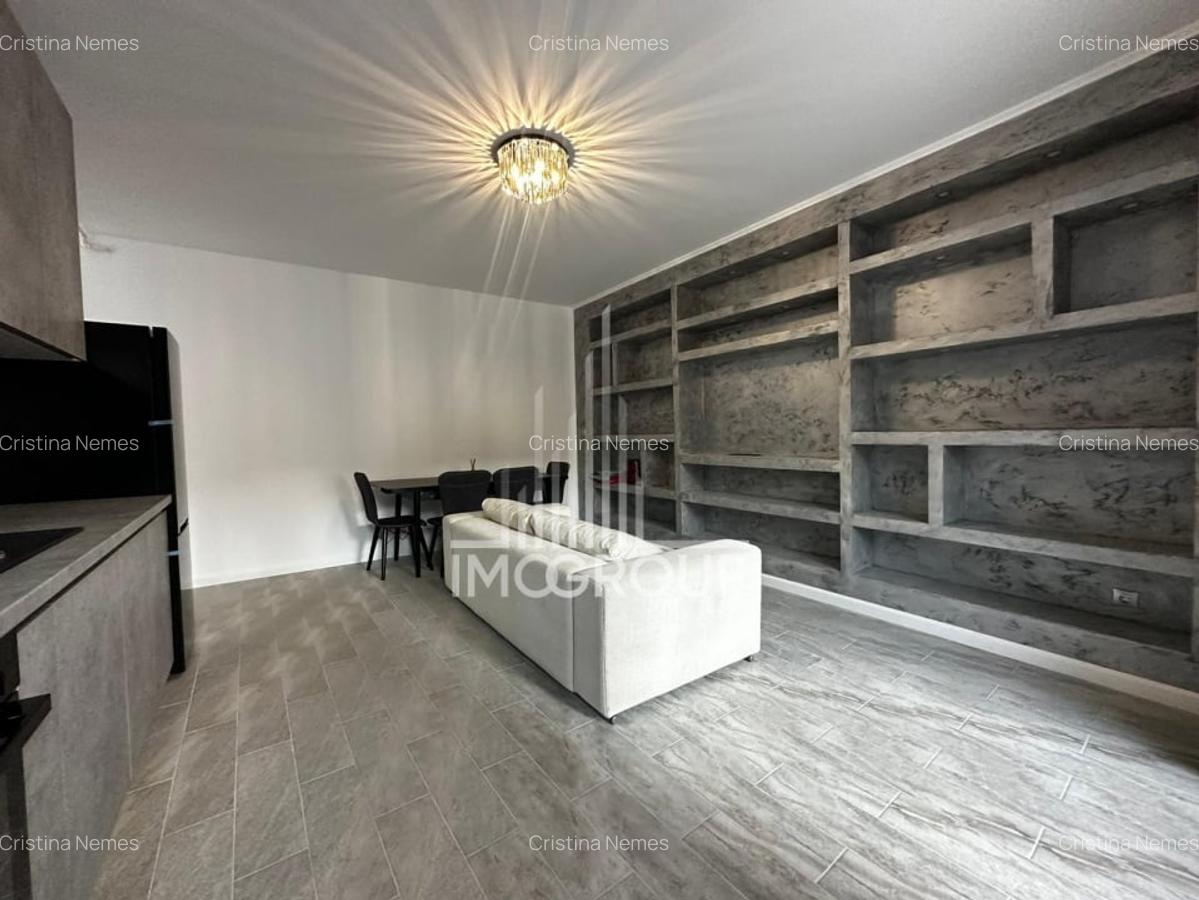 Apartament cu 3 camere | zona Semicentrala | Terasa 30 mp - 1