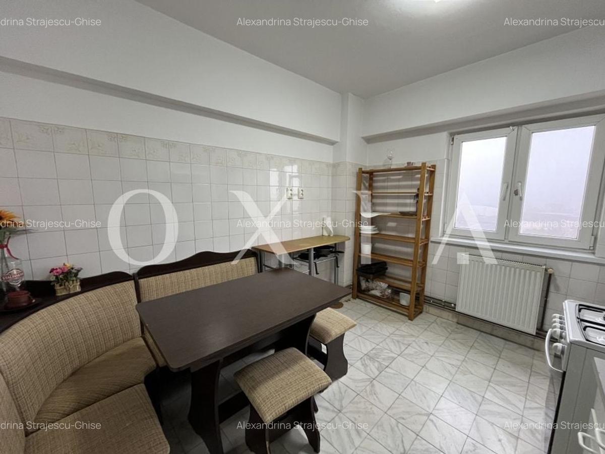 SX655 3 Camere decomandat - Etaj intermediar - 12