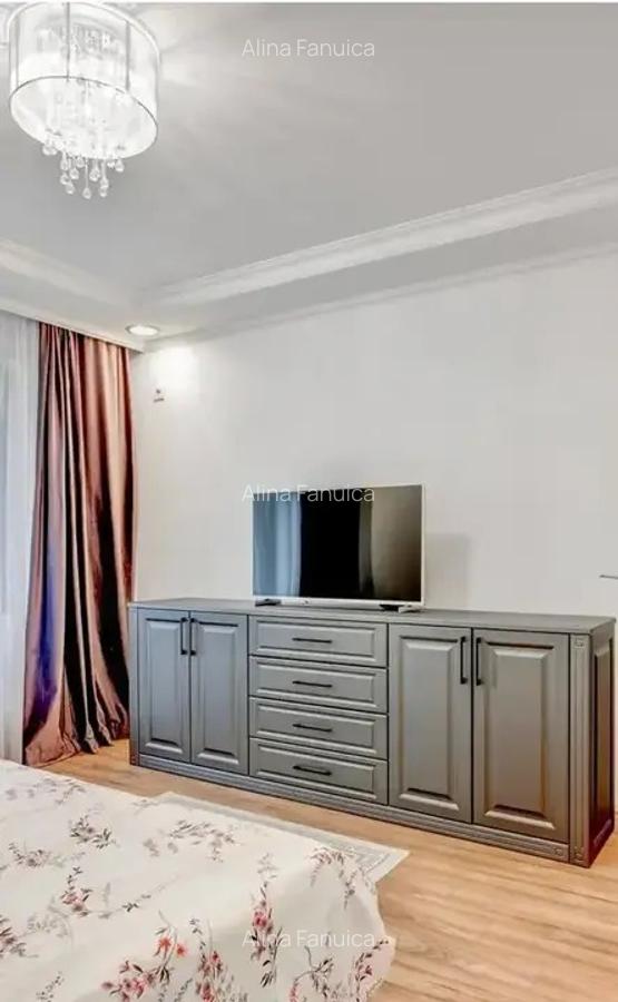 Apartament de Vânzare 3 Camere - Iancu Nicoale - Piscină Exterioară - 4