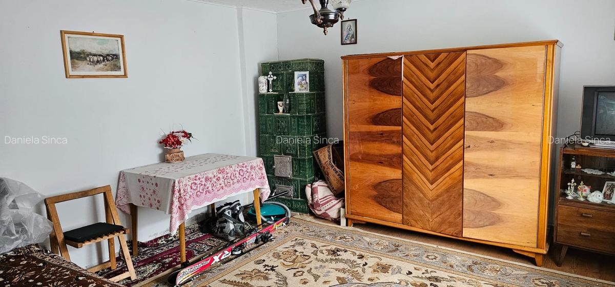 Casa de vânzare în stațiunea Azuga - 10