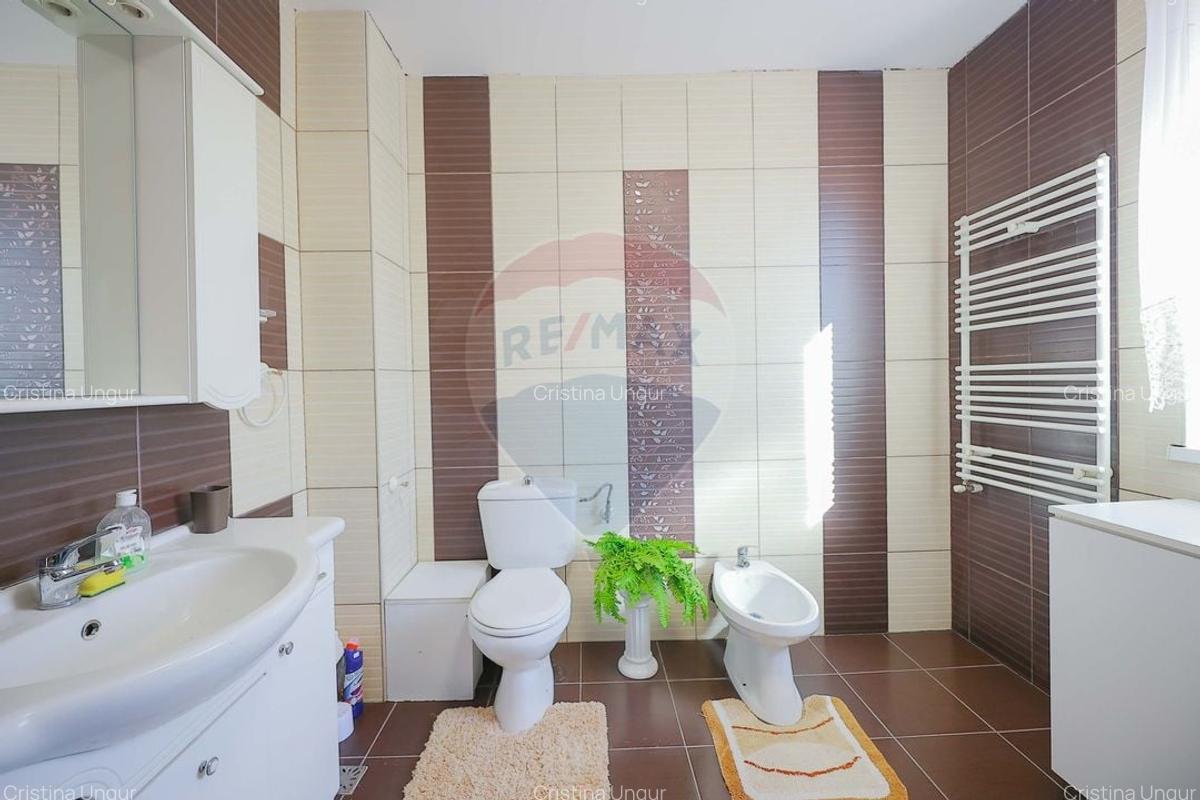 Casa cu 5 camere de vanzare in zona Episcopia Bihorului - 13