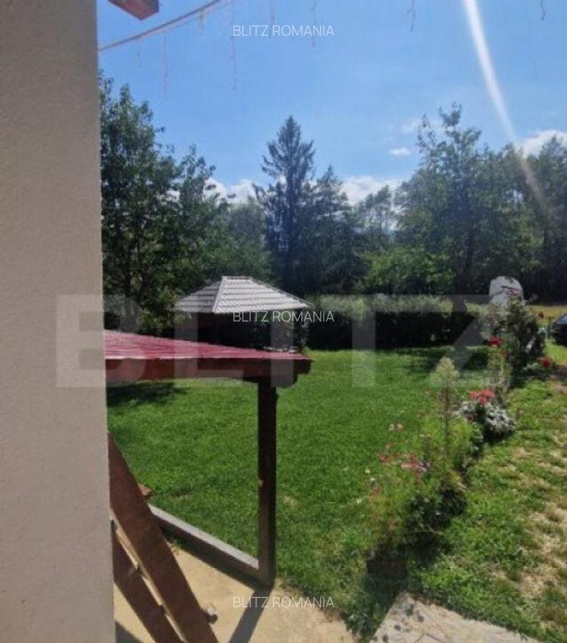Casa PREDELUT , 4 camere - 1