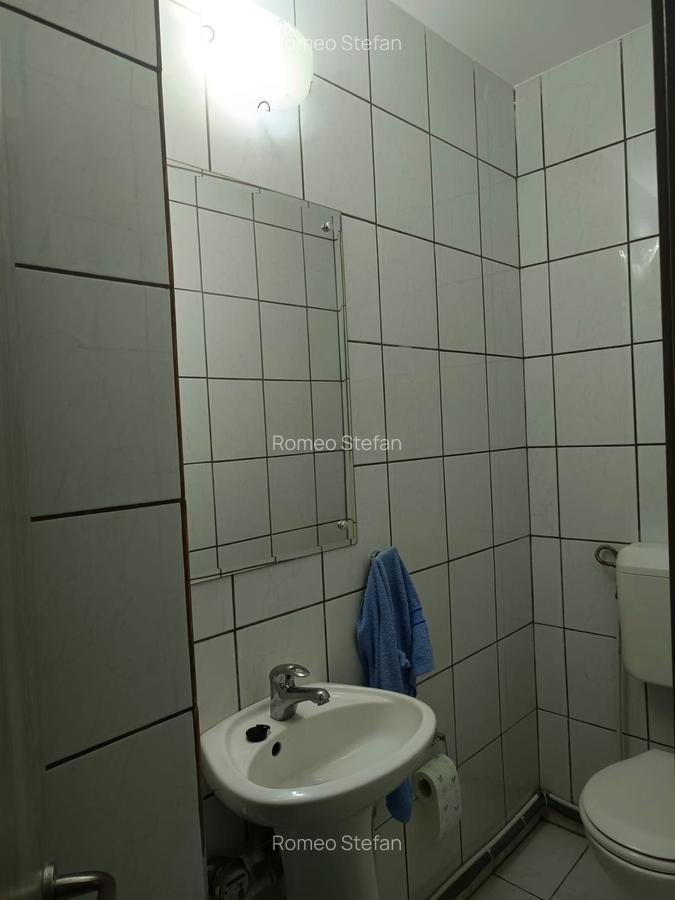 Inchiriere - Apartament 3 Camere - Teiul Doamnei - Plan Secund - 11
