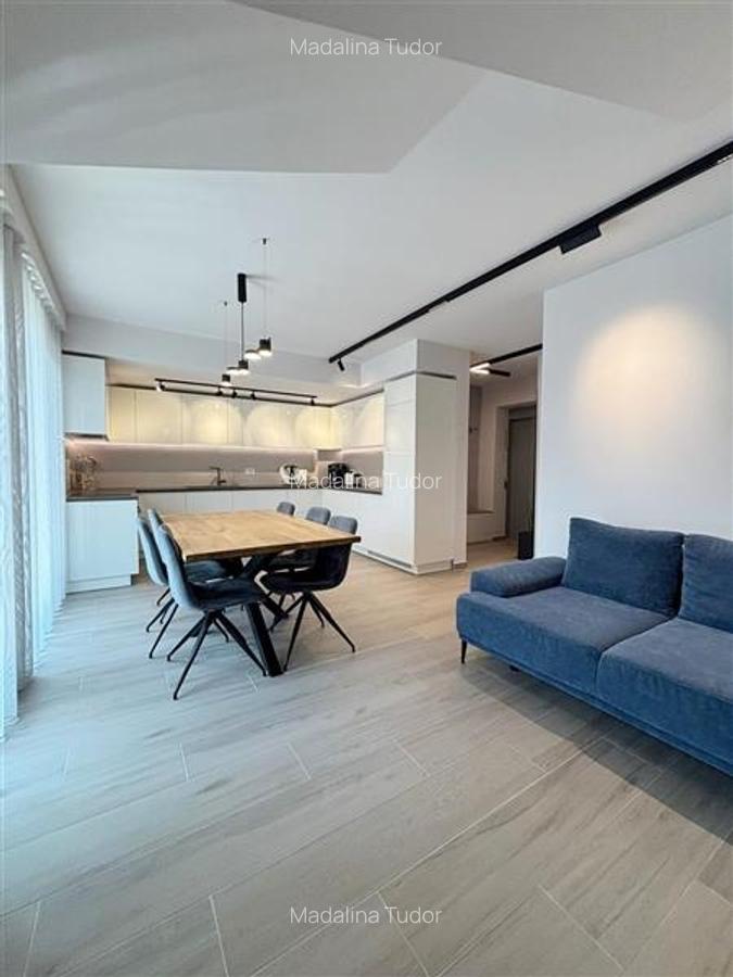 PENTHOUSE EXCLUSIVIST CU VIEW SI ACCES DIN LIFT , TRACTORUL , BRASOV - 4