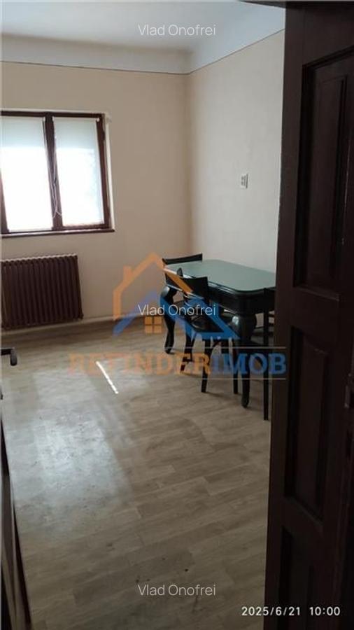Inchiriez spatiu comercial parter vila, 3 camere, 70 mp,nemobilat - 2