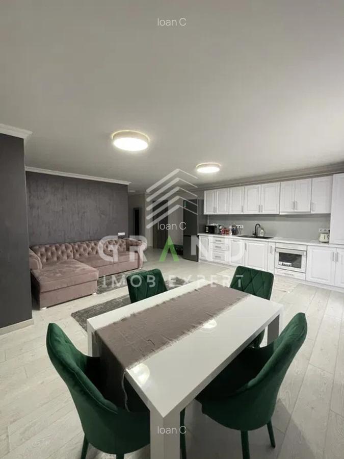 Apartament cu 3 camere semidecomandat în Dâmbul Rotund - 2