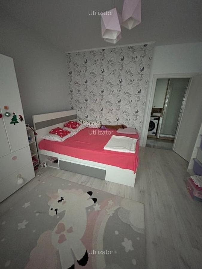 Proprietar vand  apartament  2 camere utilat si mobilat - 10
