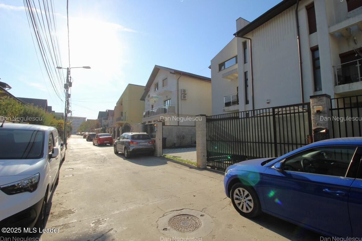 Popesti-Leordeni, Sf. Agnes, vila 2010, p+1+m, 216 mp, curte 138 mp! - 22