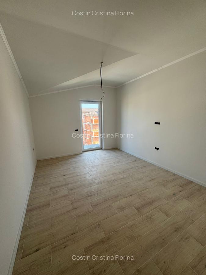 Penthouse 4 cam 2 bai terasa 30mp balcon Comision 0 - Giroc - 3