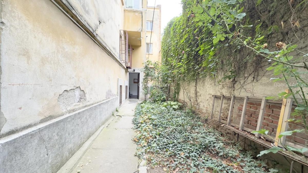 Garsoniera cocheta in Cotroceni - mica, vesela si gata de mutat! - 13