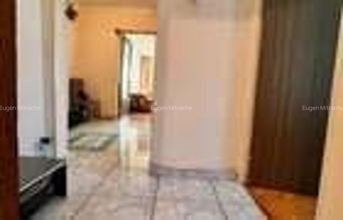 Apartament cu 3 Camere La doar 4 minute de Metrou - 3