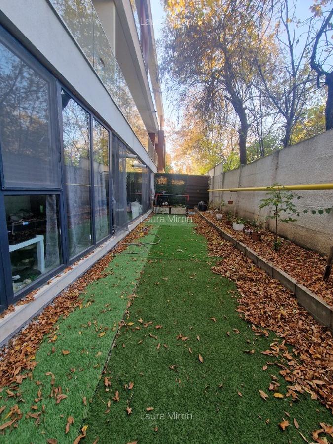 Se vinde direct de la proprietar – apartament 3 camere cu gradina, - 3