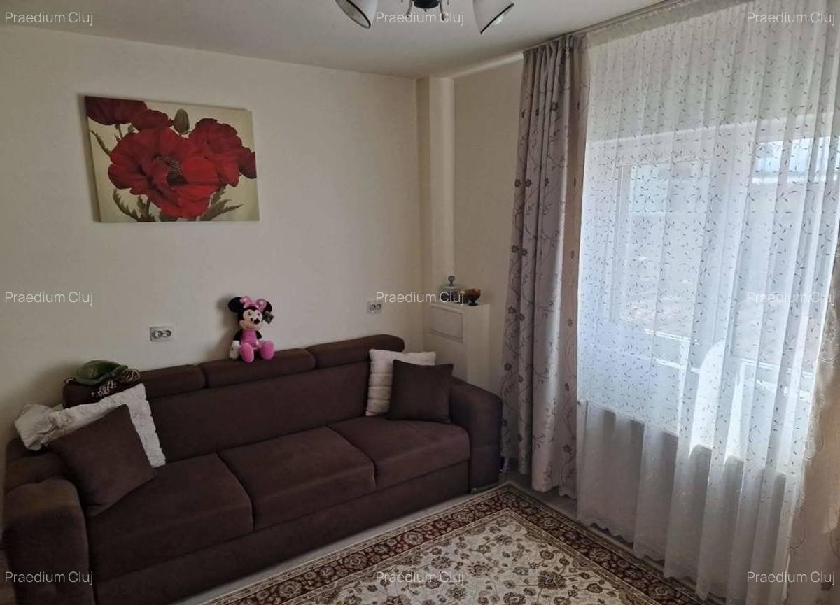 Duplex 5 camere in Floresti, teren 350 mp, utili 195 mp - 1