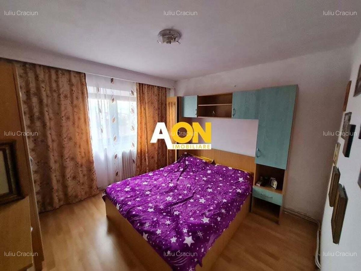 Apartament 3 camere, Decomandat, 69 mp, Zona Cetate - 9 Apartament 3 camere, Decomandat, 69 mp, Zona Cetate - 9